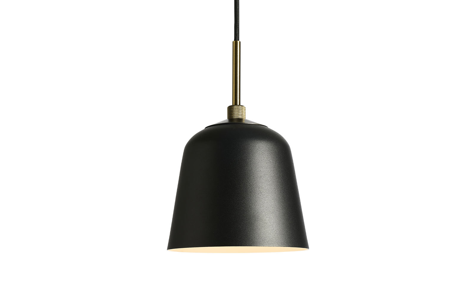 Halo Design Room 49 sort pendel