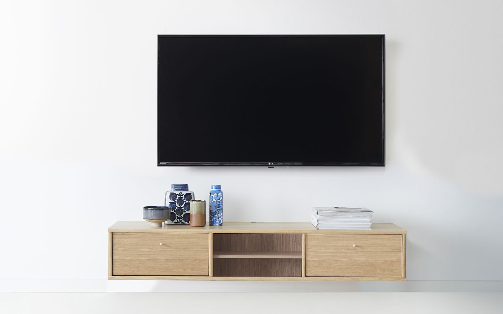Mistral tv møbel - Eg